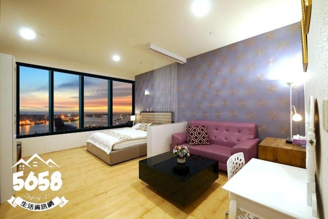 85 Cape Inn Гаосюн Екстер'єр фото