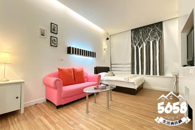 85 Cape Inn Гаосюн Екстер'єр фото